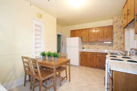 Kitchen renovation 'before' photo #2